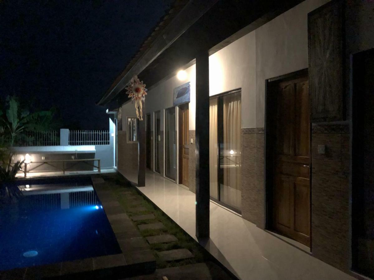 Pluto House Apartment Canggu  Luaran gambar