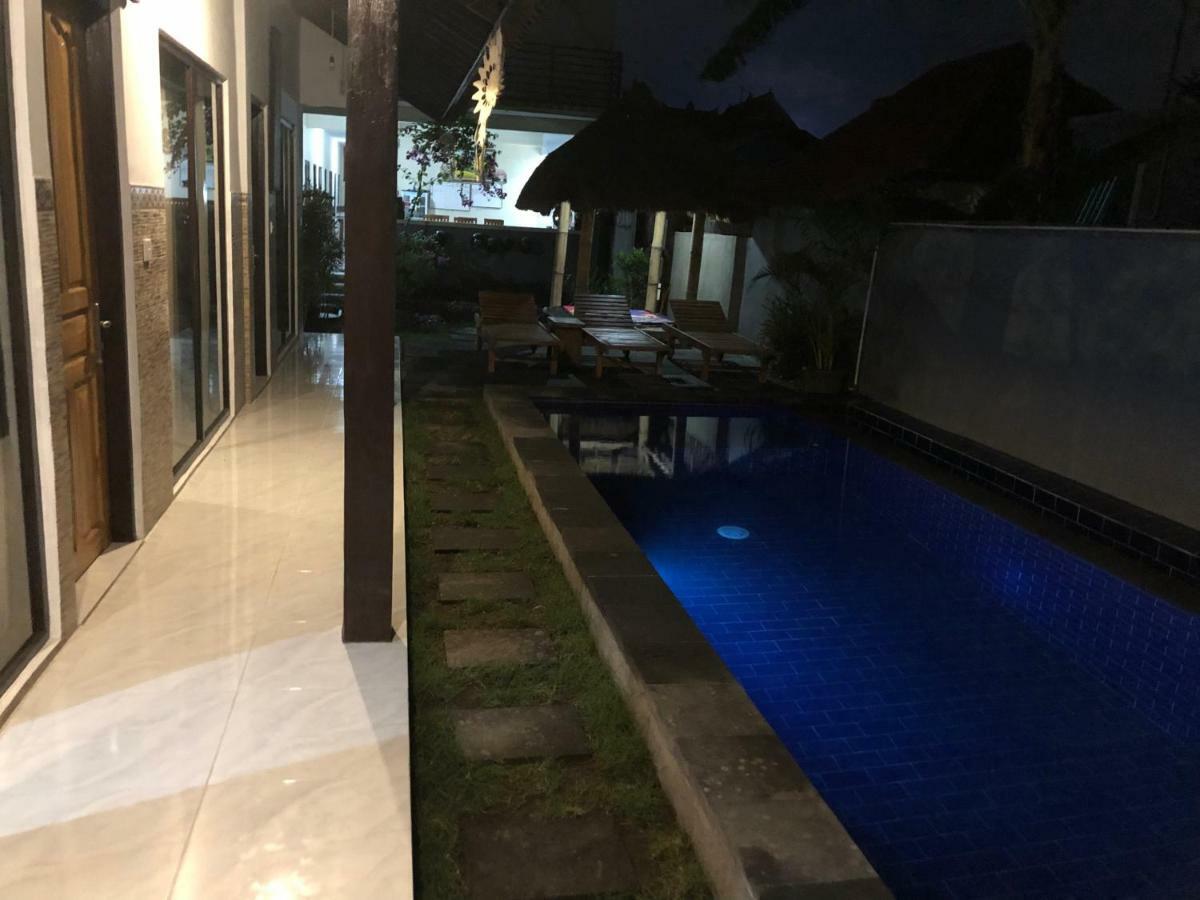Pluto House Apartment Canggu  Luaran gambar