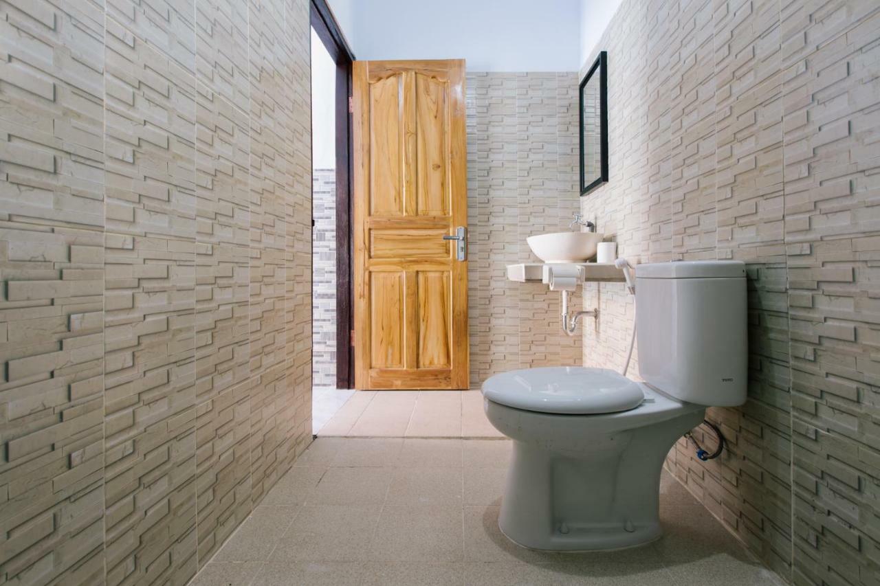Pluto House Apartment Canggu  Luaran gambar